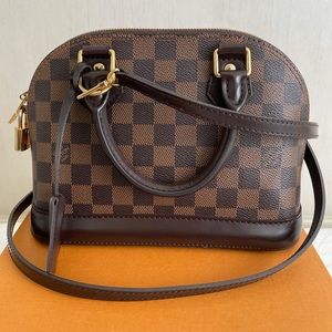 Louis Vuitton Alma bb
